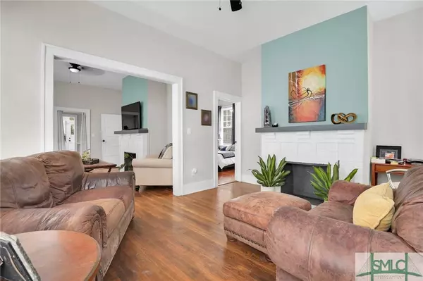 412 E 40th ST E, Savannah, GA 31401