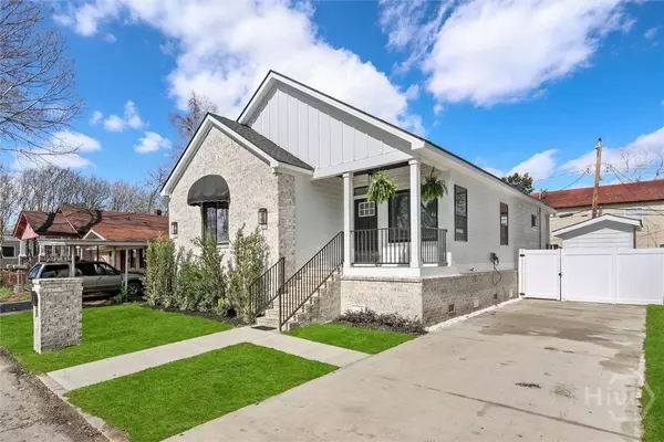 1212 Seiler AVE, Savannah, GA 31404