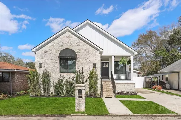 1212 Seiler AVE, Savannah, GA 31404