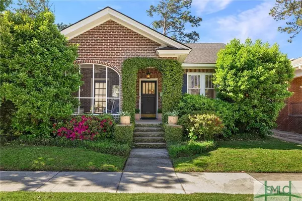 411 E 54th ST, Savannah, GA 31405