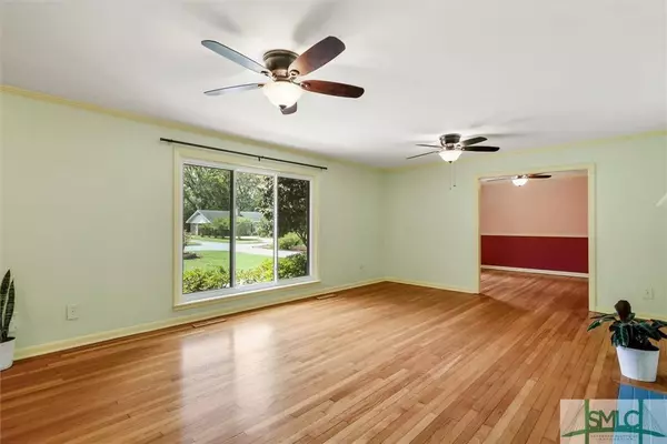 2020 Cokesbury DR, Savannah, GA 31406