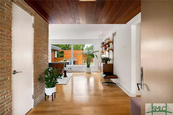 51 E 61st ST, Savannah, GA 31405