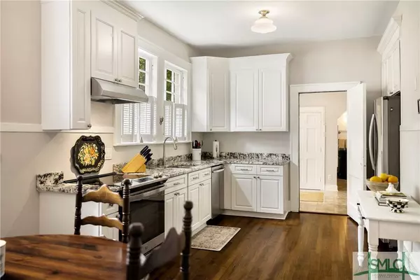 138 E 50th ST, Savannah, GA 31405