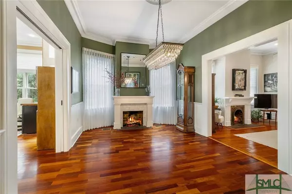 214 E Park AVE, Savannah, GA 31401