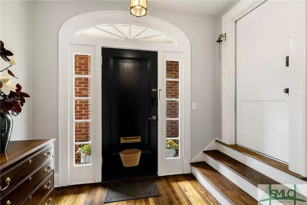 138 E 50th ST, Savannah, GA 31405