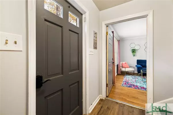 21 Berkley PL, Savannah, GA 31405