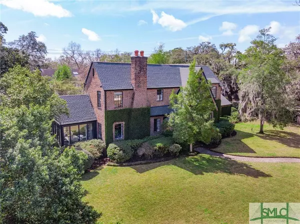 3 E 49th ST, Savannah, GA 31405