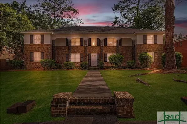 21 Berkley PL, Savannah, GA 31405