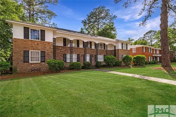 21 Berkley PL, Savannah, GA 31405