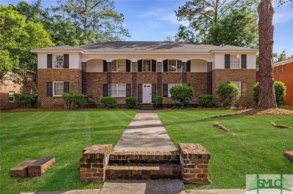 21 Berkley PL, Savannah, GA 31405