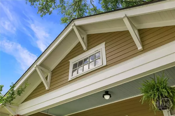 316 E 51st ST, Savannah, GA 31405