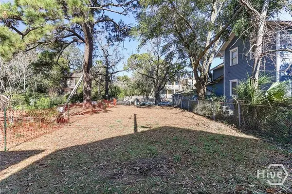 311 E 39th ST #6A, Savannah, GA 31401