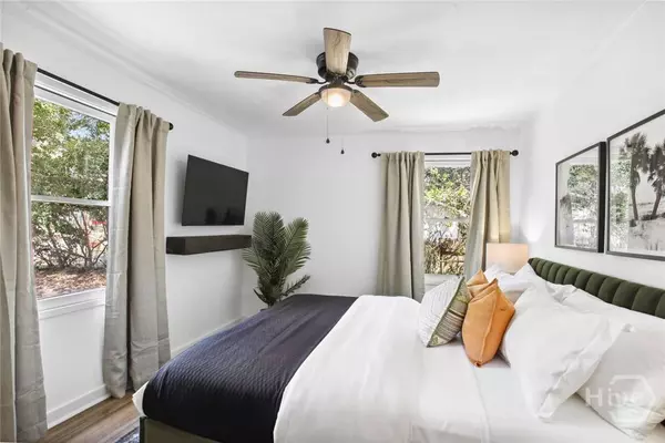 19 Arline DR, Savannah, GA 31406