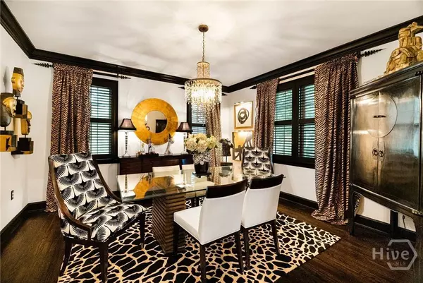 337 E 52nd ST, Savannah, GA 31405