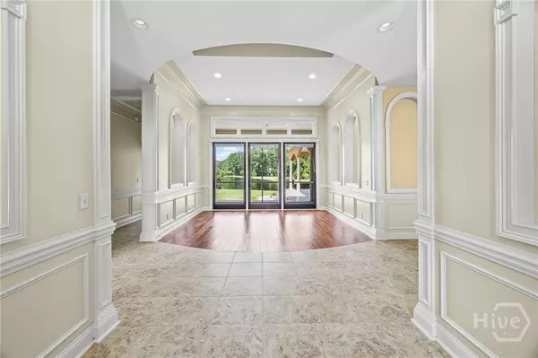 1108 Saint Catherine CIR, Richmond Hill, GA 31324