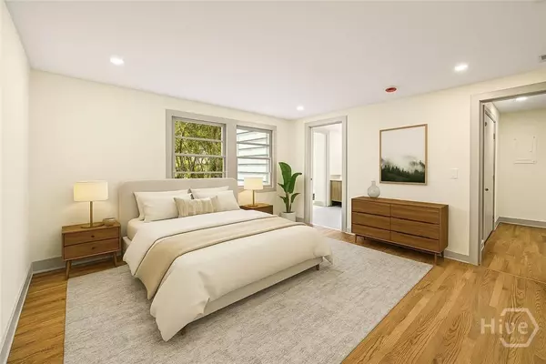 409 E 61st ST, Savannah, GA 31405