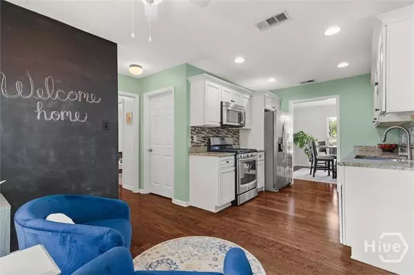 920 Mill DR, Savannah, GA 31419