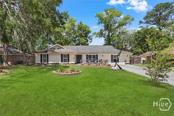 920 Mill DR, Savannah, GA 31419