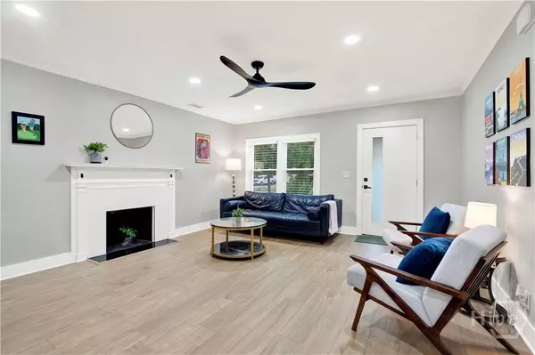 406 E 57th ST, Savannah, GA 31405