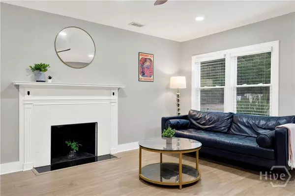 406 E 57th ST, Savannah, GA 31405