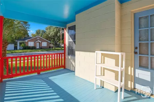 1402 E 51st ST, Savannah, GA 31404