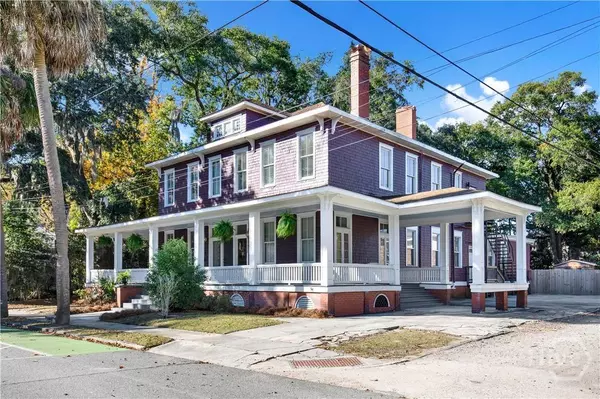 2115 Lincoln ST, Savannah, GA 31401