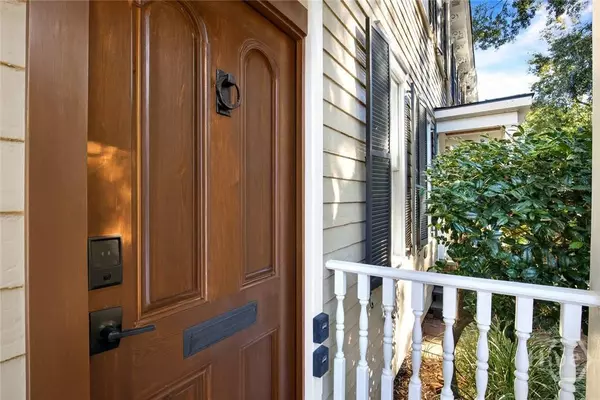 524 E Jones ST, Savannah, GA 31401