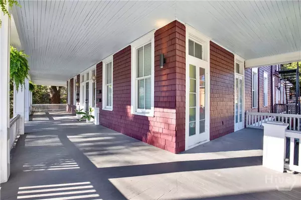 2115 Lincoln ST, Savannah, GA 31401