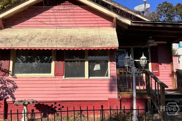 1228 E 39th ST, Savannah, GA 31404