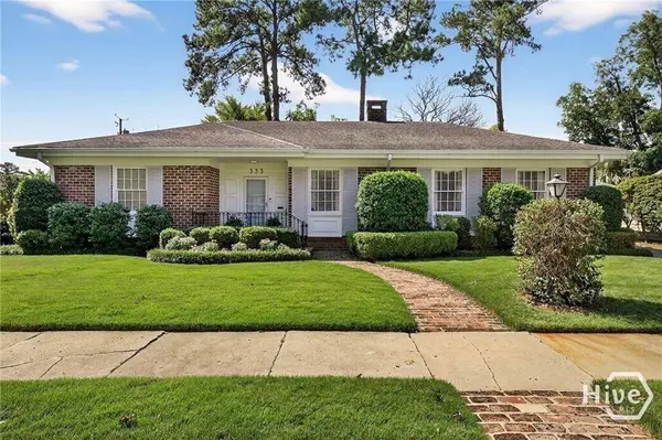 333 E 52nd ST, Savannah, GA 31405