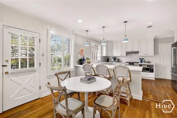 333 E 52nd ST, Savannah, GA 31405