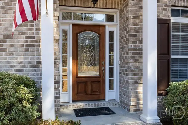 99 Mcgregor CIR, Richmond Hill, GA 31324