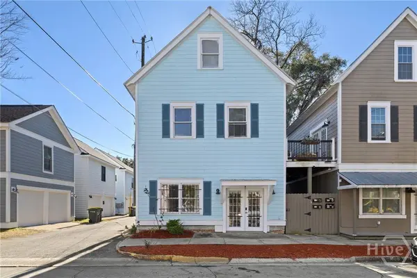 113 W 35th ST, Savannah, GA 31401