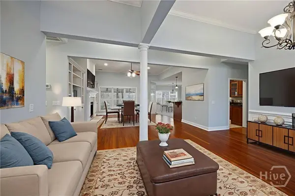99 Mcgregor CIR, Richmond Hill, GA 31324