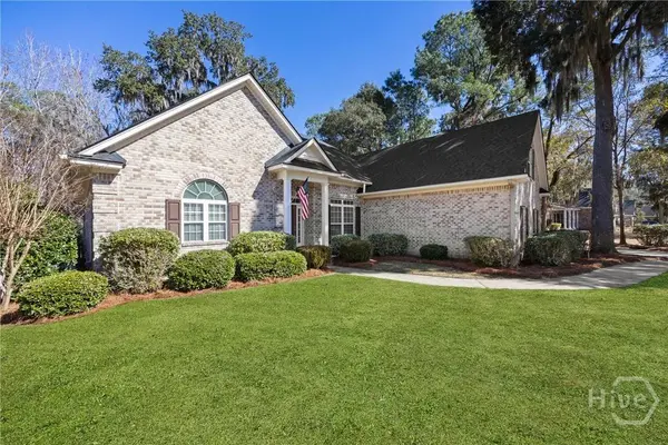 99 Mcgregor CIR, Richmond Hill, GA 31324