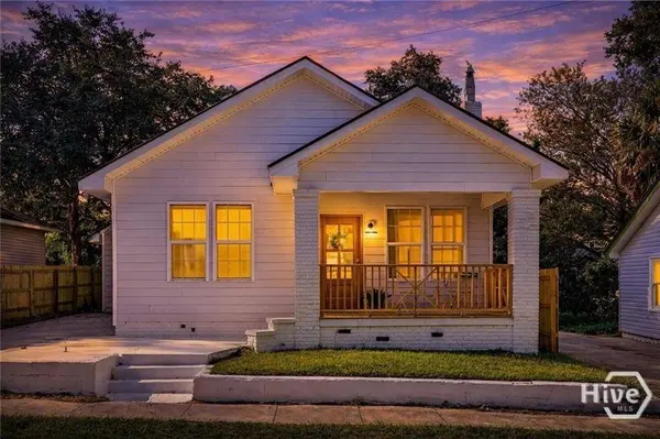 1223 E 38th ST, Savannah, GA 31404