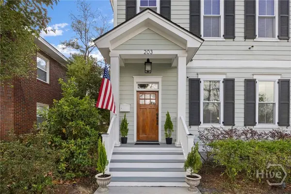 203 E 56th ST, Savannah, GA 31405