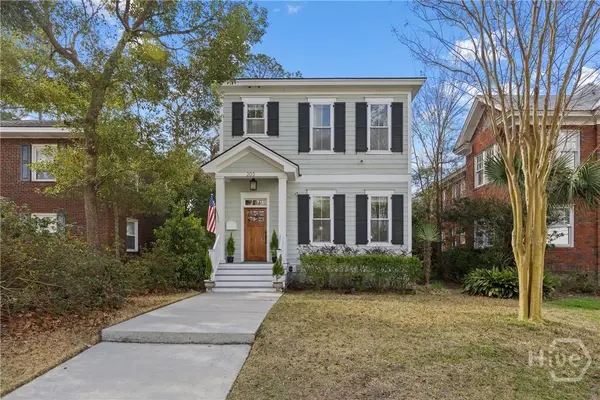 203 E 56th ST, Savannah, GA 31405