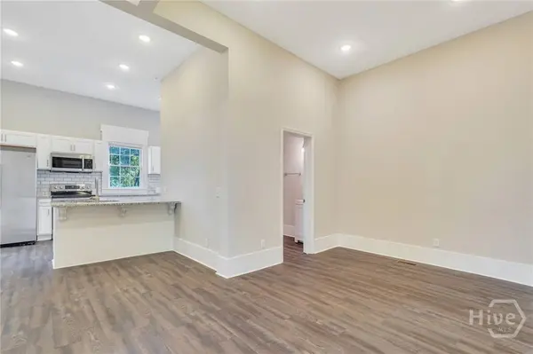 309 W 33rd ST, Savannah, GA 31401