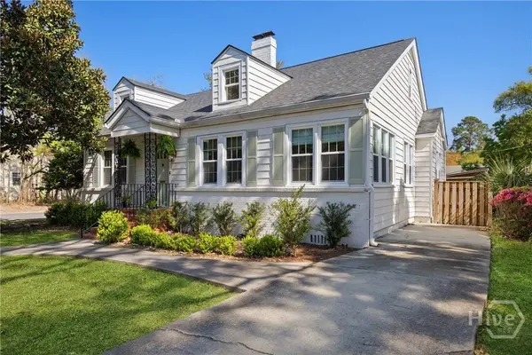 602 E 60th ST, Savannah, GA 31405