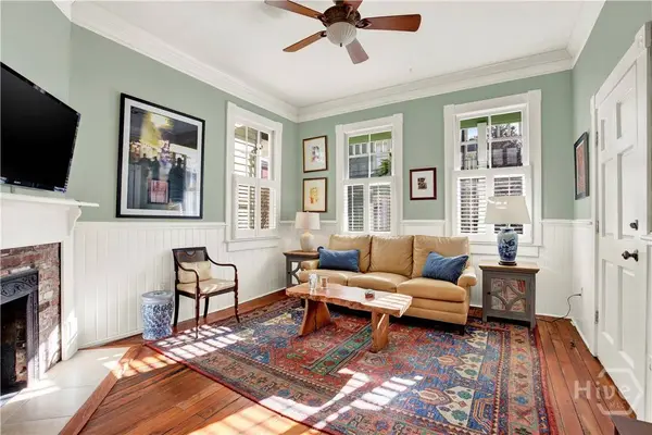 542 E Gaston ST #A, Savannah, GA 31401