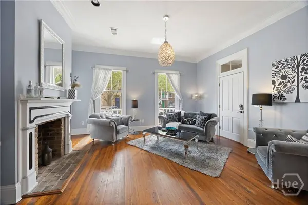 506 E Broughton ST, Savannah, GA 31401