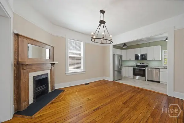 629 E 38th ST, Savannah, GA 31401