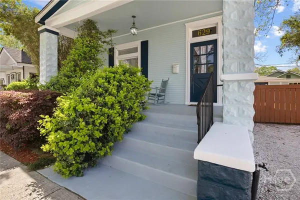 629 E 38th ST, Savannah, GA 31401