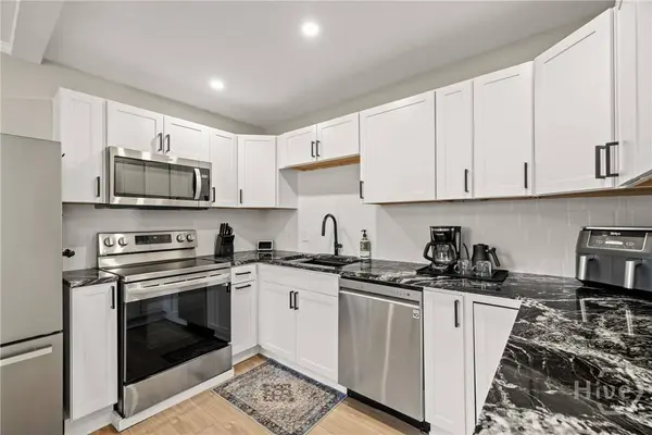 406 E 57th ST, Savannah, GA 31405