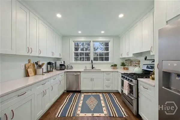 625 E 46th ST, Savannah, GA 31405