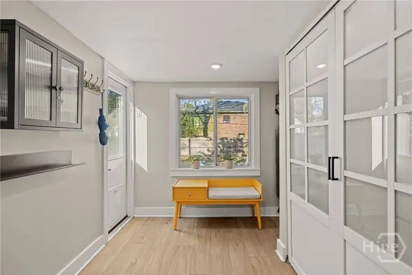 406 E 57th ST, Savannah, GA 31405