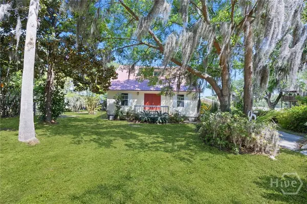 95 Circle DR, Midway, GA 31320