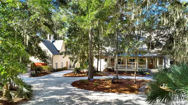 331 Silverstream LN, Richmond Hill, GA 31324