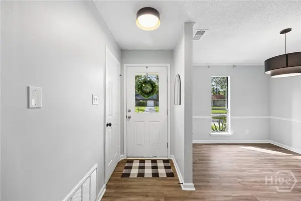49 Beaver Run DR, Savannah, GA 31419